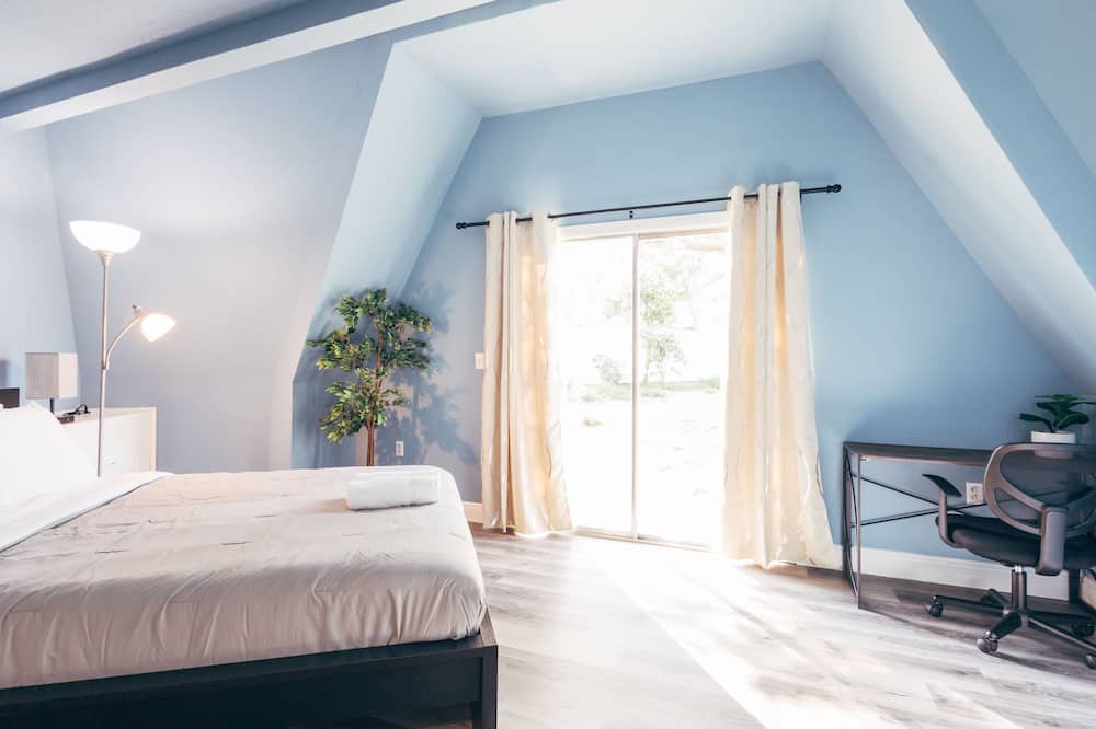 Photo of Bedroom in Haines City