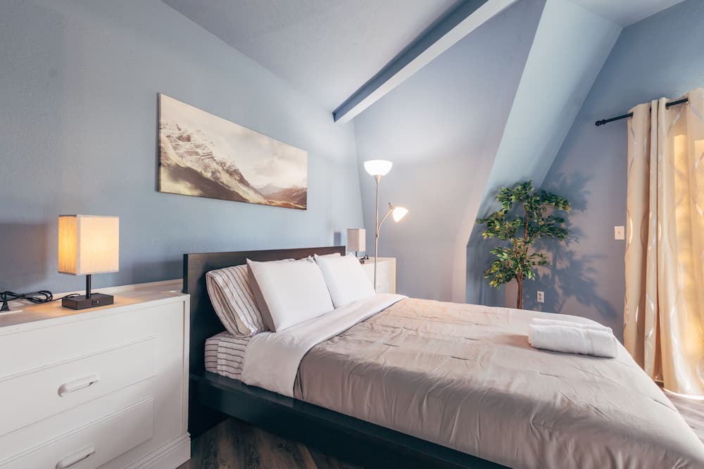 Photo of Bedroom in Haines City