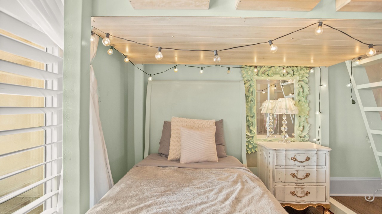 Photo of Bedroom in Florida Central Atlantic Coast