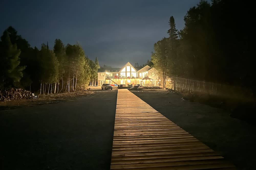 Photo of Outdoor in Lion's Head