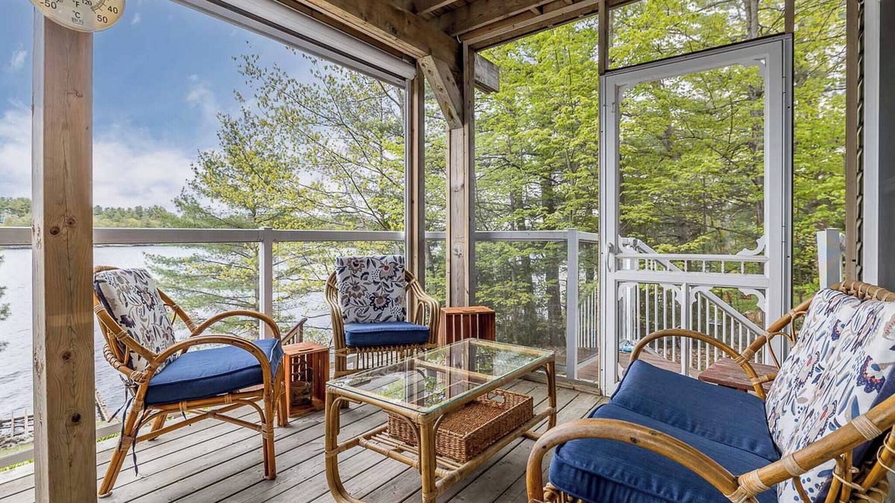Photo of Patio Balcony in Gravenhurst