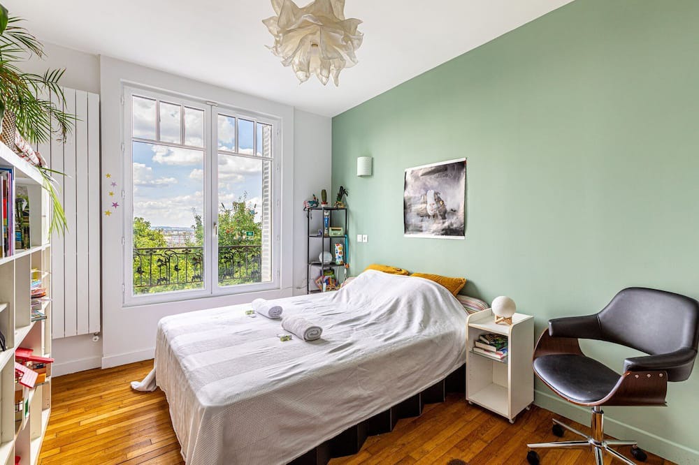 Photo of Bedroom in Pantin