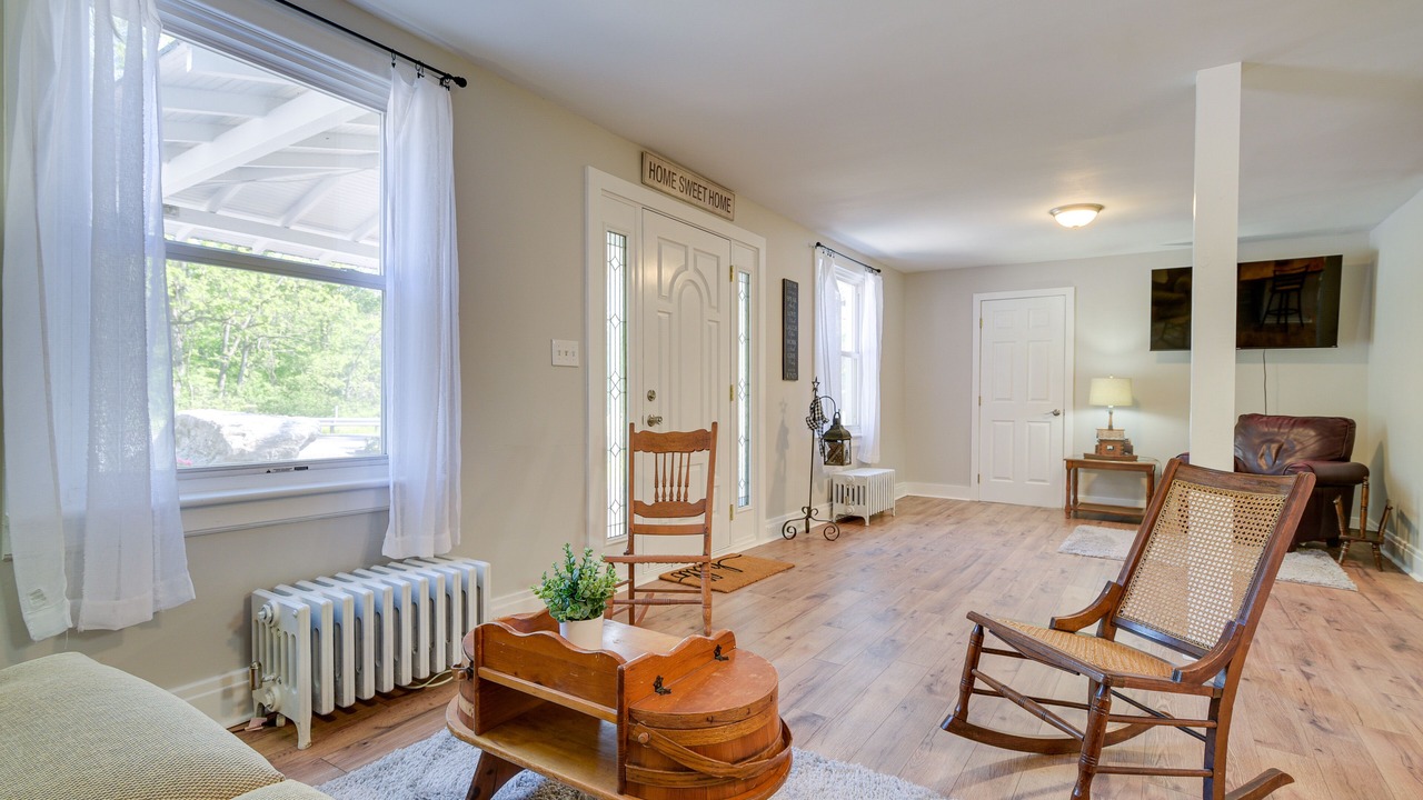 Photo of Livingroom in Grantville
