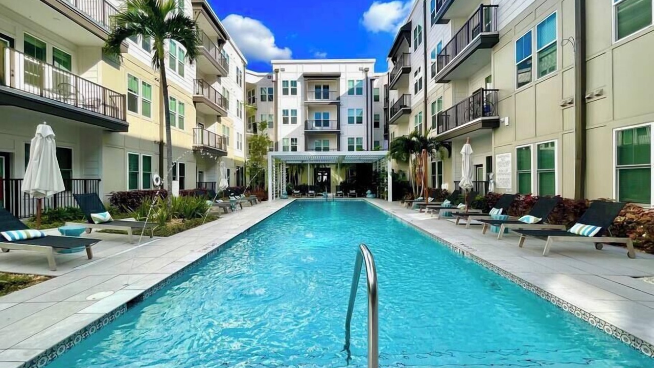 Photo of Outdoor in North Hyde Park