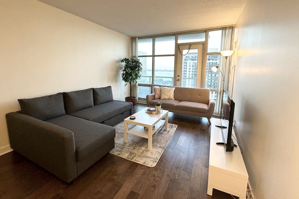 Photo of Livingroom in CityPlace