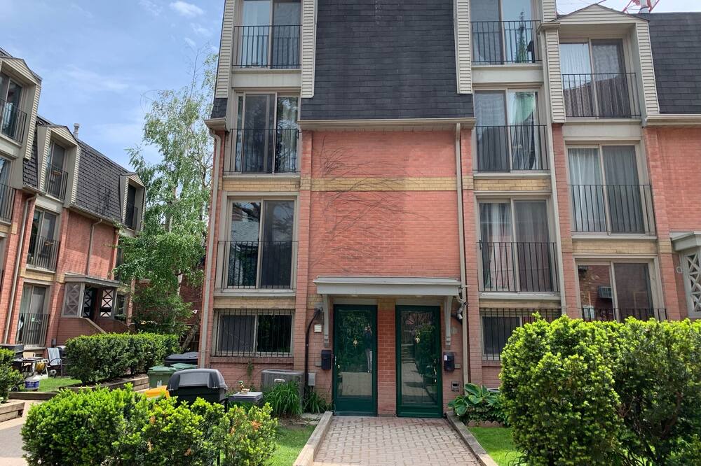 Photo of Outdoor in Garden District