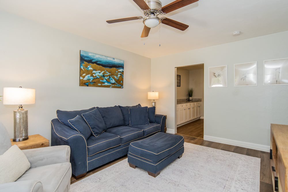 Photo of Livingroom in Winter Haven