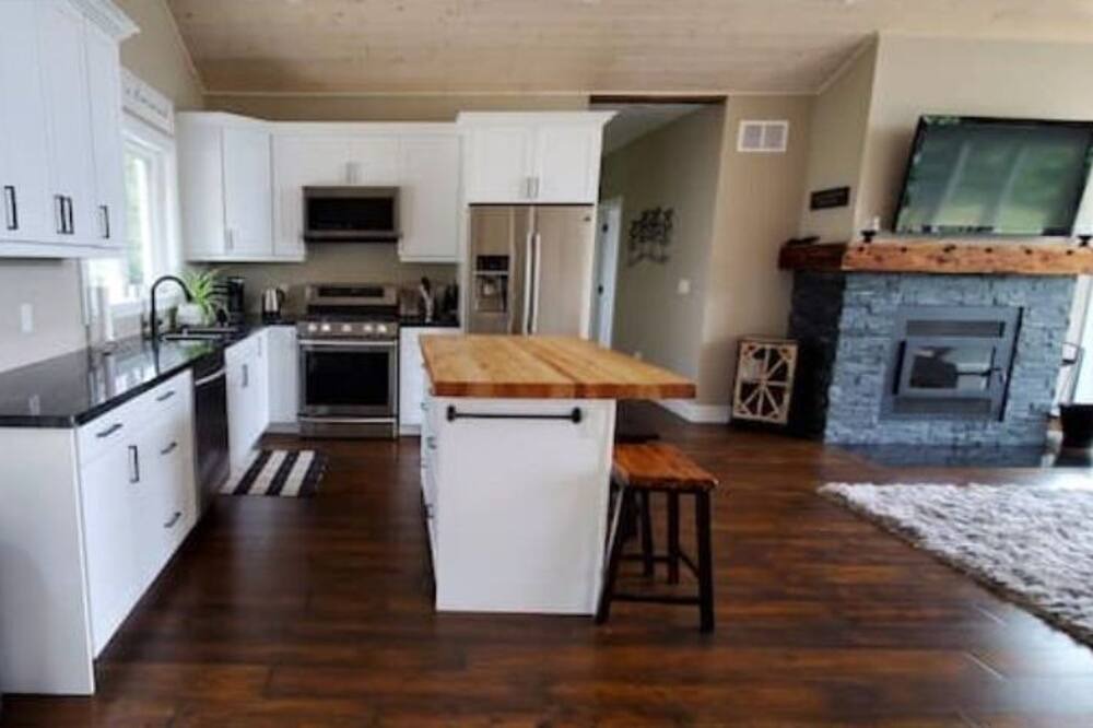 Photo of Kitchen in Armour