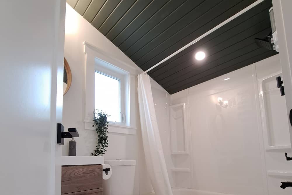 Photo of Bathroom in Feversham