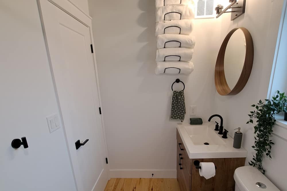 Photo of Bathroom in Feversham