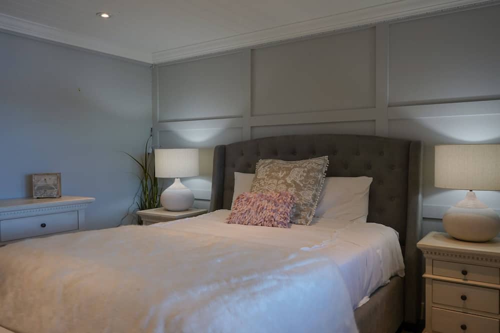 Photo of Bedroom in Georgian Bay