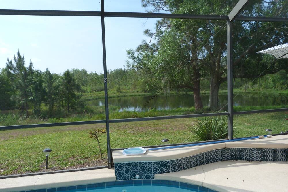 Photo of Outdoor in Sunset Lakes