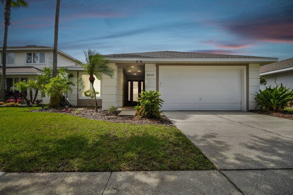 Photo of Outdoor in Sunset Lakes