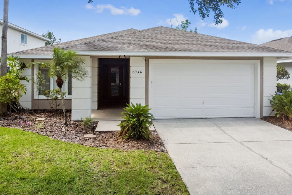Photo of Outdoor in Sunset Lakes