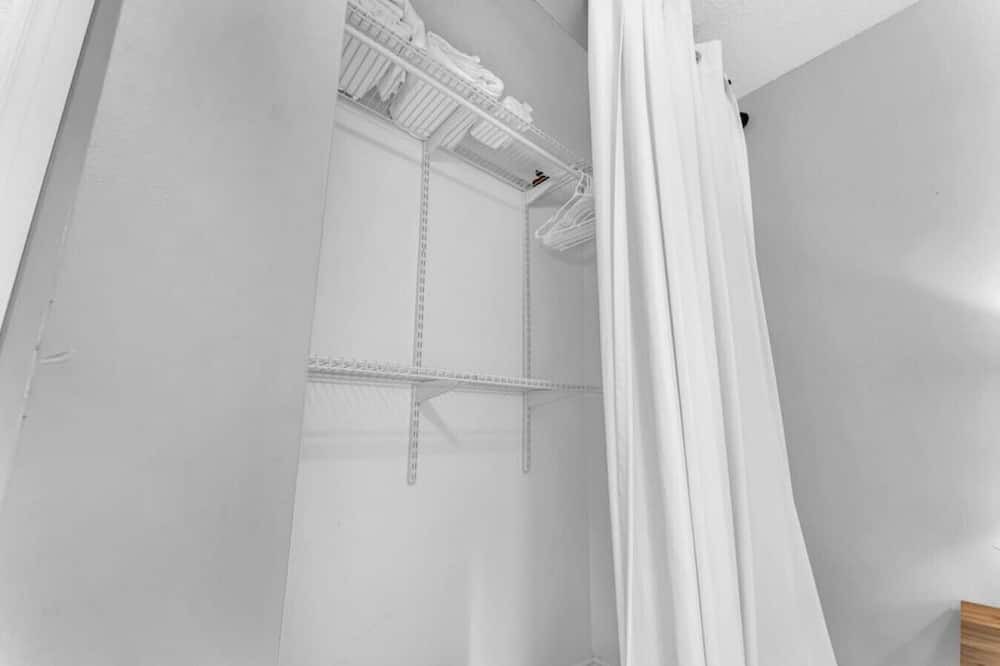 Photo of Bathroom in Paris