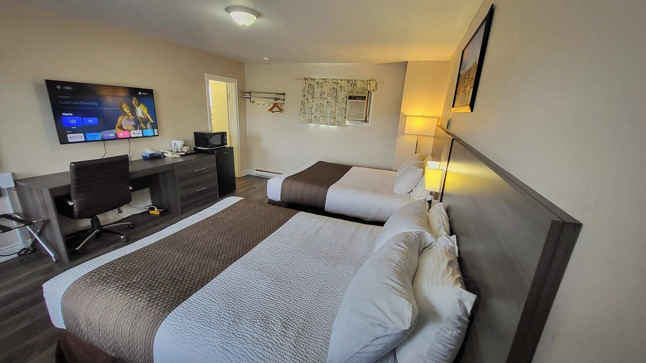 Photo of Bedroom in Kincardine