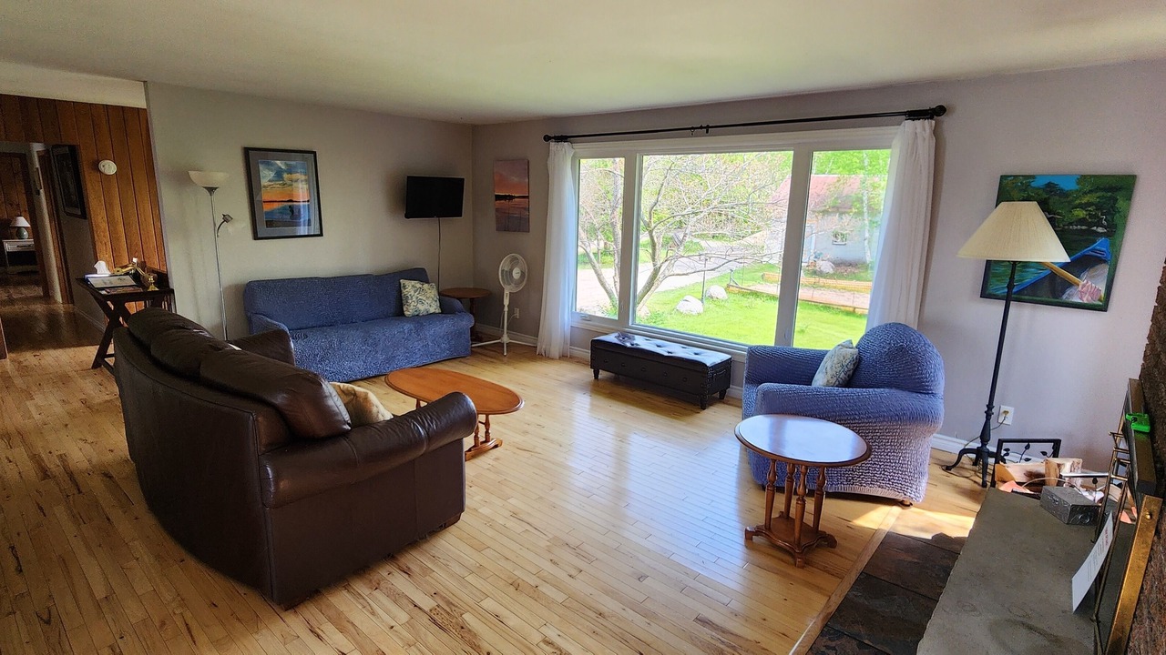 Photo of Livingroom in Chisholm