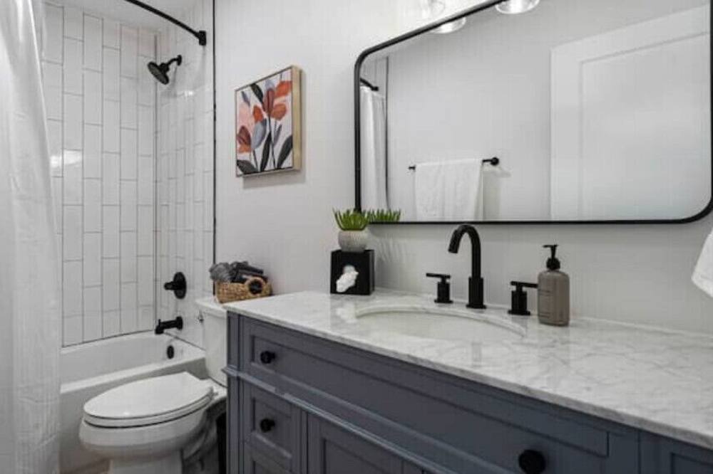 Photo of Bathroom in Arcadia