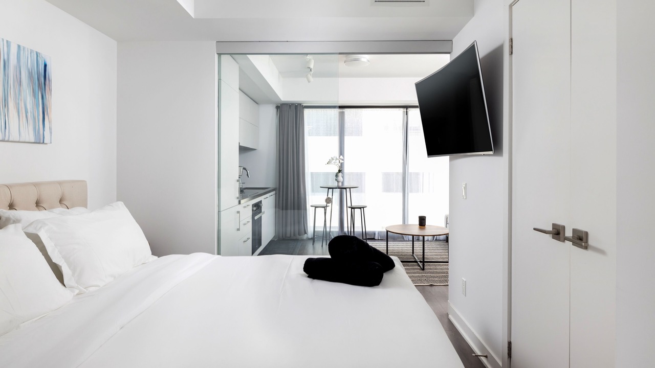 Photo of Bedroom in Bloor-Yorkville