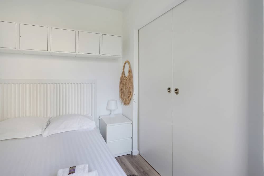 Photo of Bedroom in 15th Arrondissement