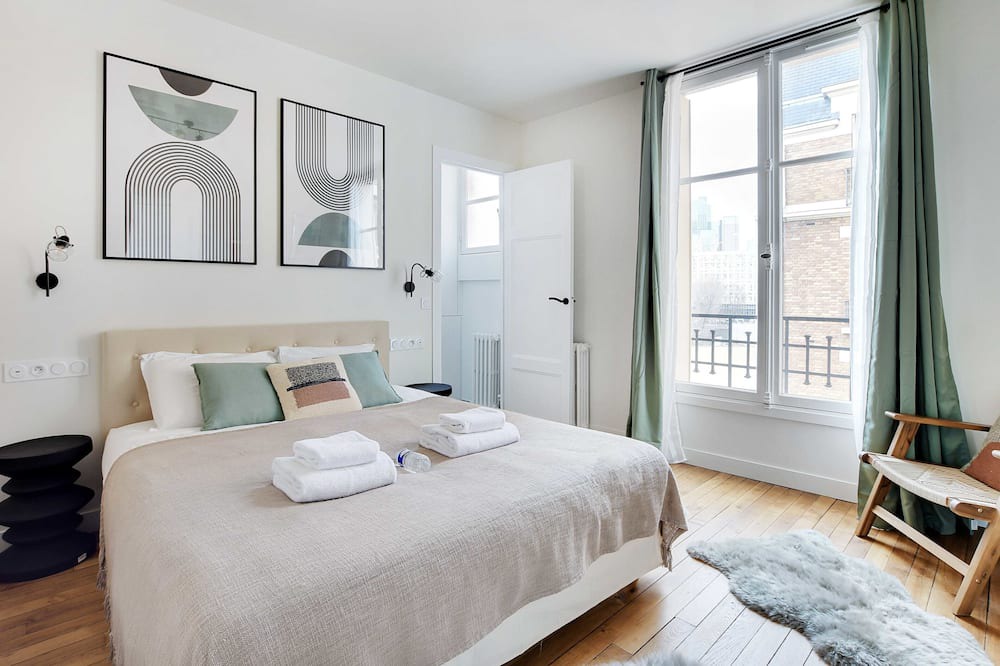 Photo of Bedroom in Neuilly-sur-Seine