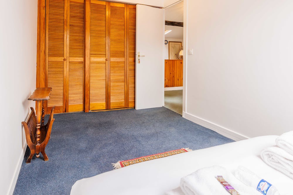 Photo of Bedroom in 19th Arrondissement