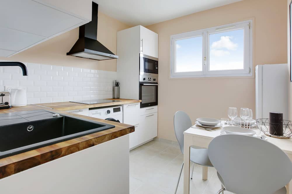 Photo of Kitchen in Plateau - Mont-Valerien
