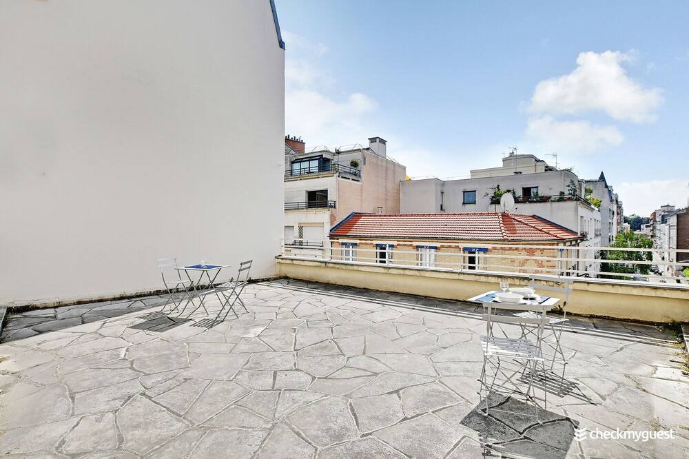 Photo of Outdoor in Saint-Lambert