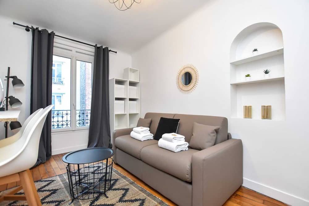 Photo of Livingroom in Neuilly-sur-Seine