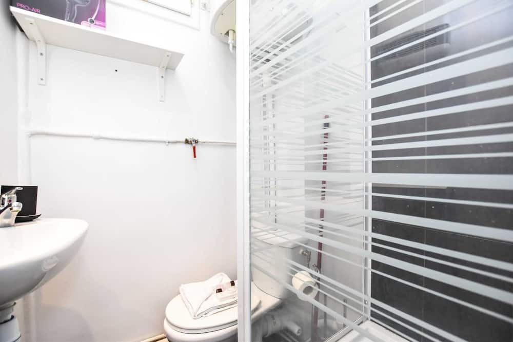 Photo of Bathroom in Neuilly-sur-Seine