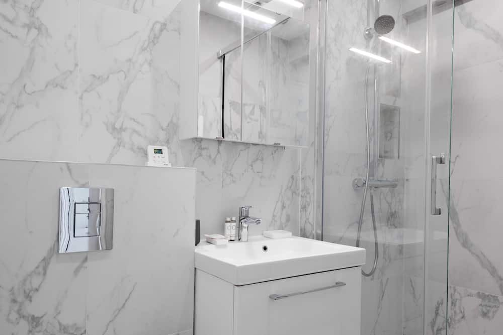 Photo of Bathroom in Grenelle