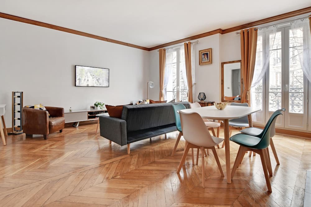 Photo of Livingroom in Auteuil