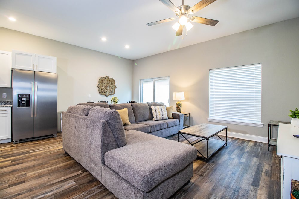 Photo of Livingroom in Bartow