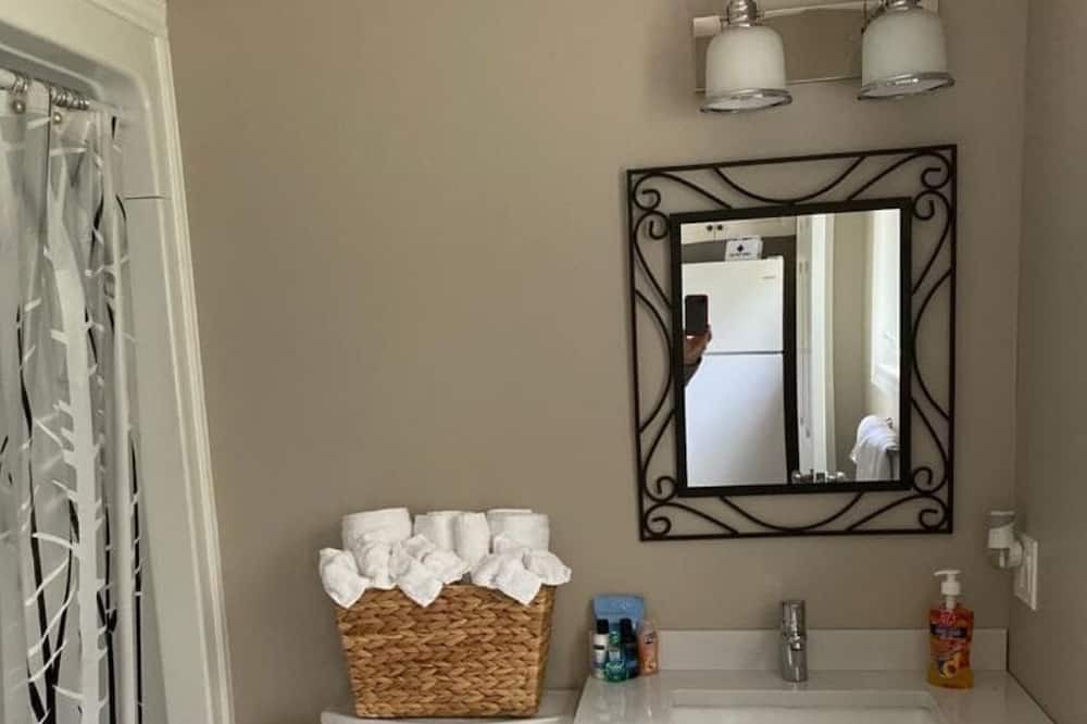 Photo of Bathroom in Huron-Kinloss