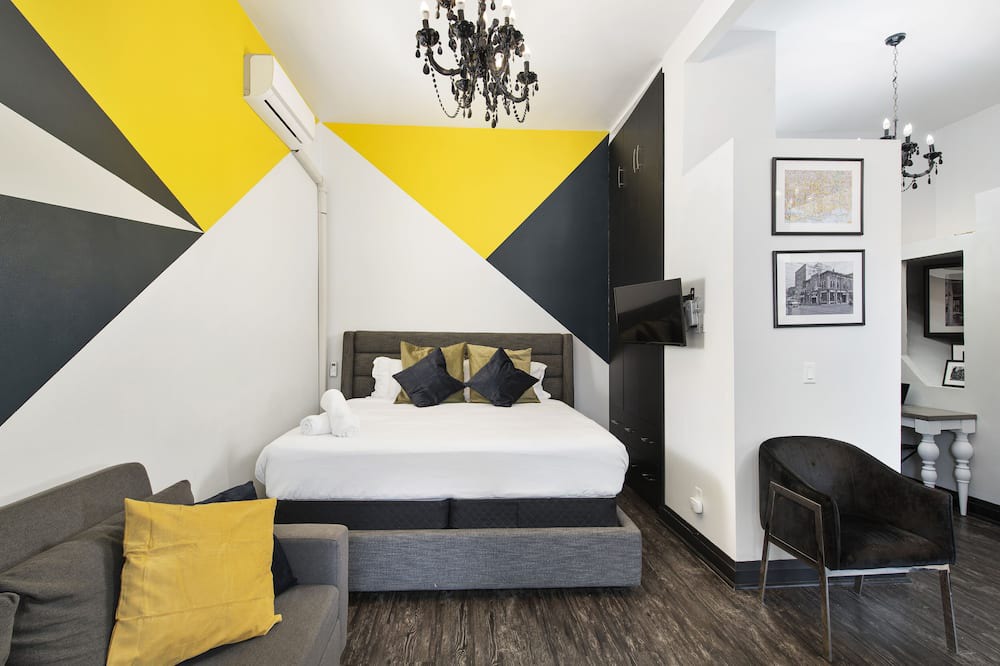 Photo of Bedroom in Fashion District