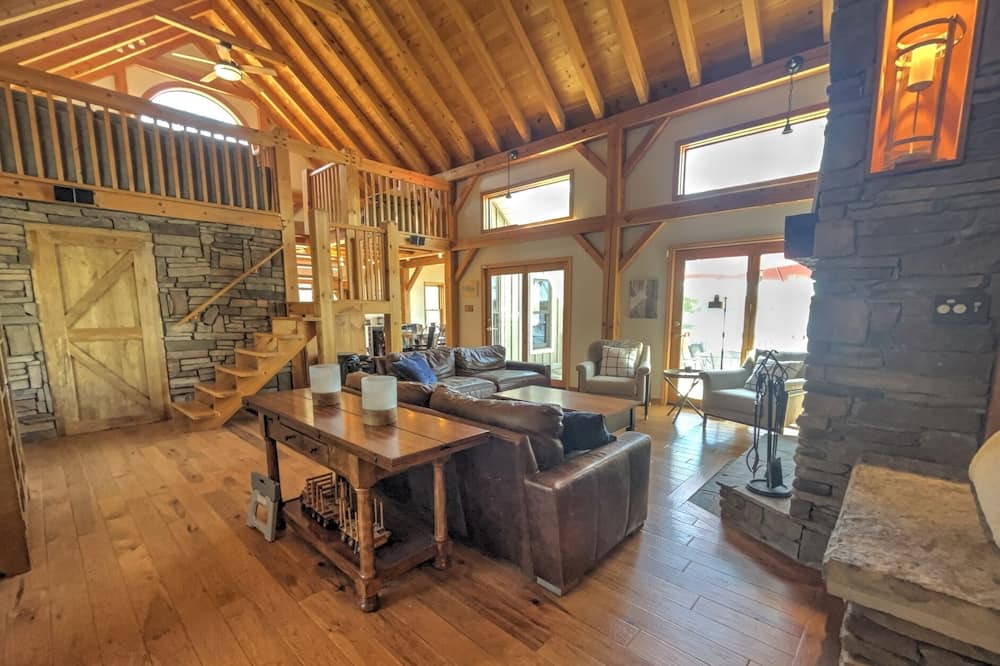 Photo of Bedroom in Tay Valley