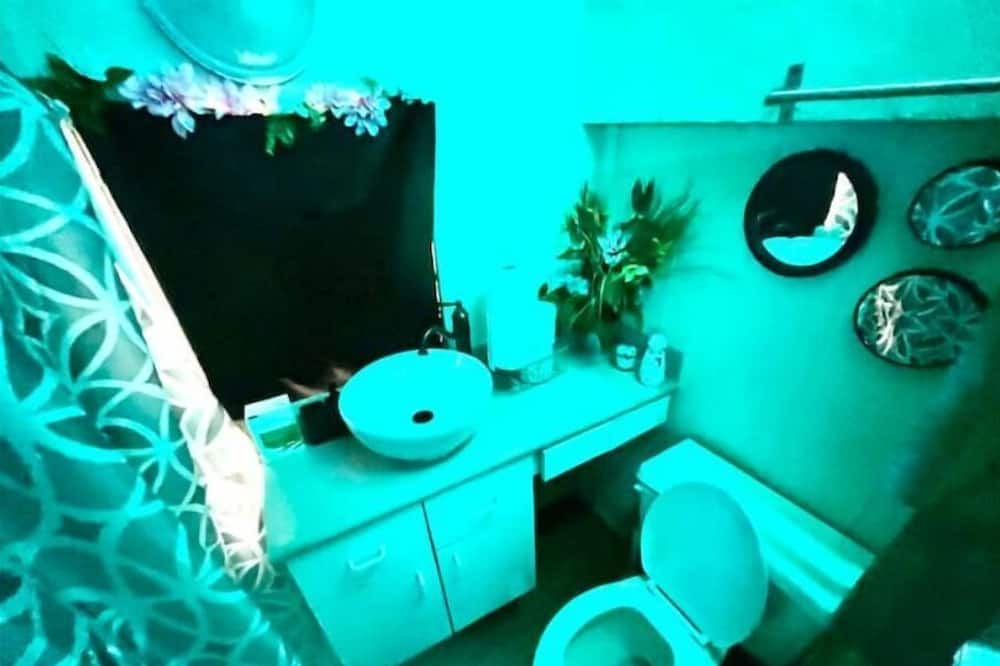 Photo of Bathroom in Plant City