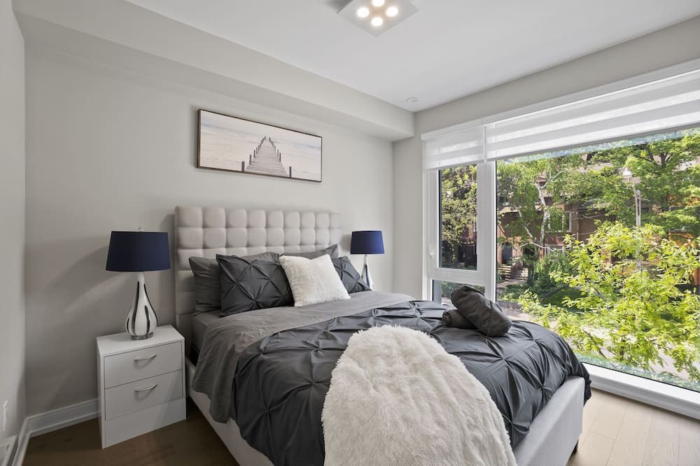Photo of Bedroom in Church and Wellesley