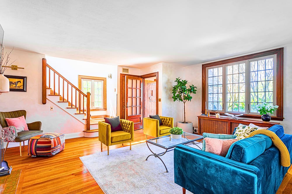 Photo of Livingroom in Tallman