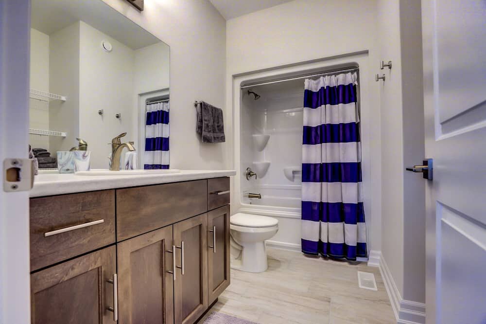 Photo of Bathroom in Port Elgin