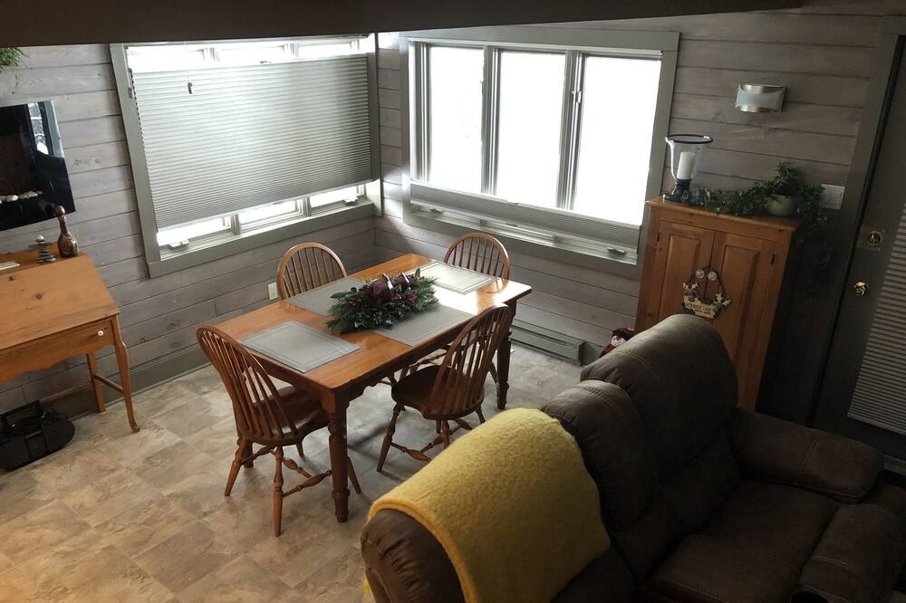 Photo of Livingroom in Grey Highlands