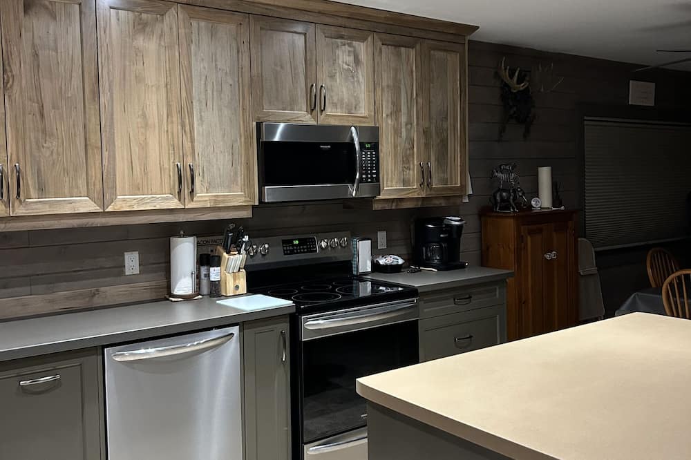 Photo of Kitchen in Grey Highlands