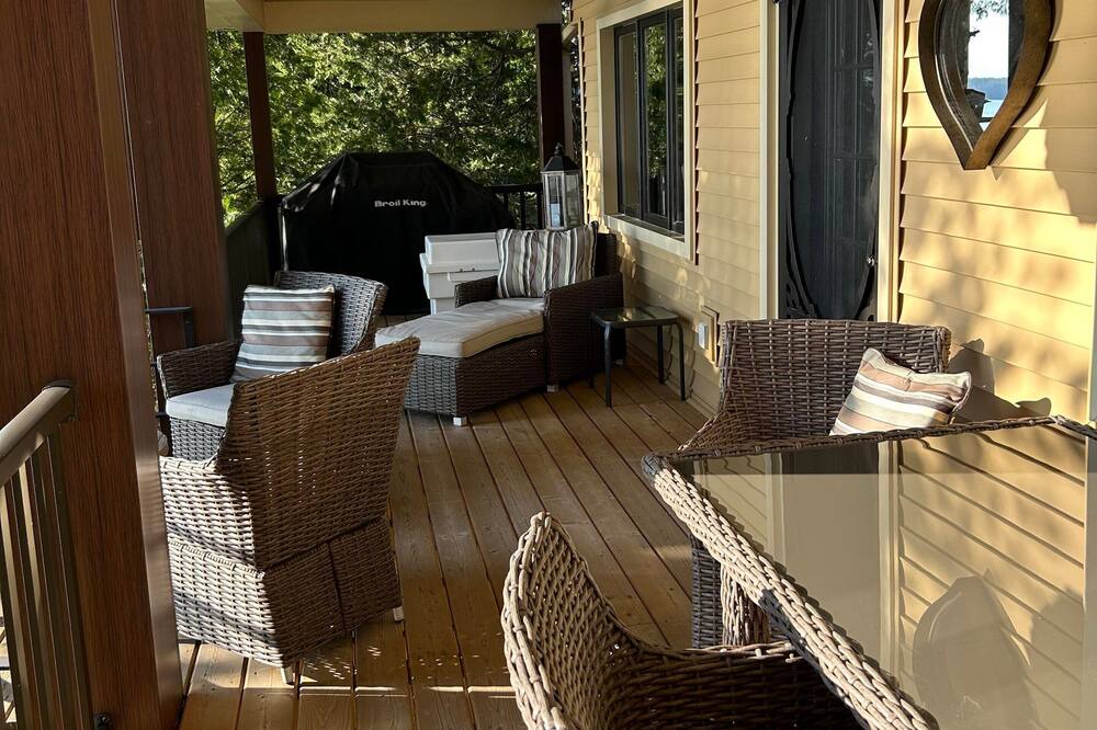 Photo of Outdoor in Grey Highlands
