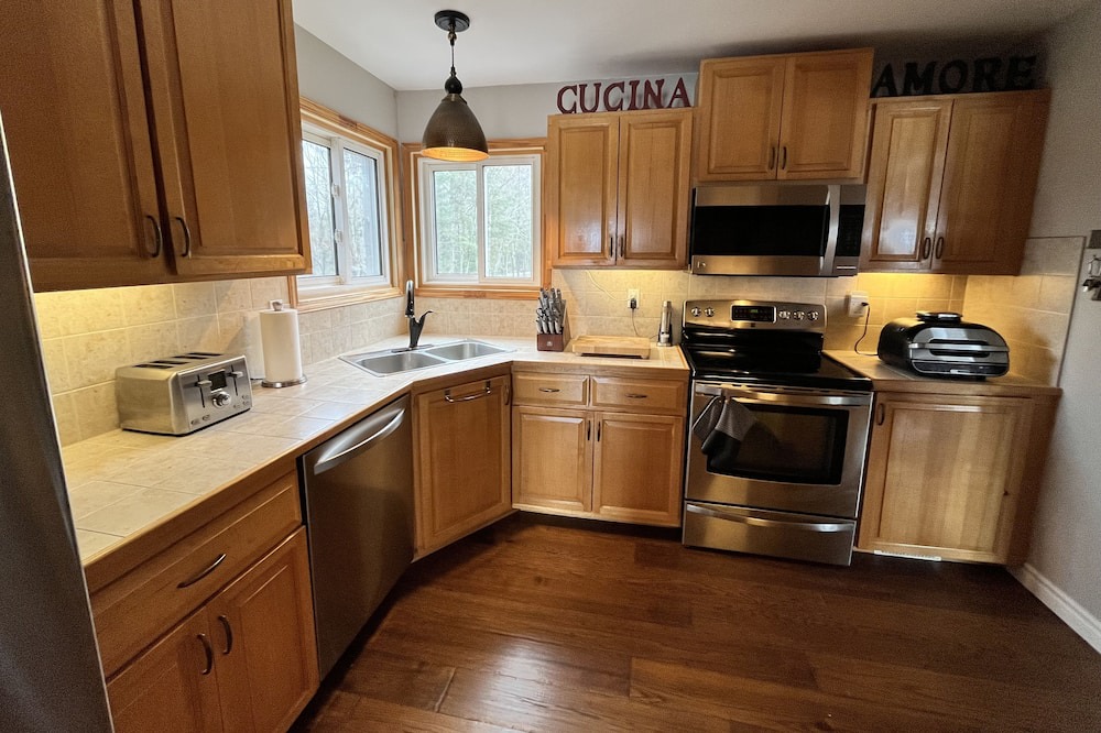 Photo of Kitchen in Markstay