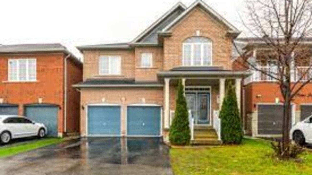 Photo of Buildings in Brampton