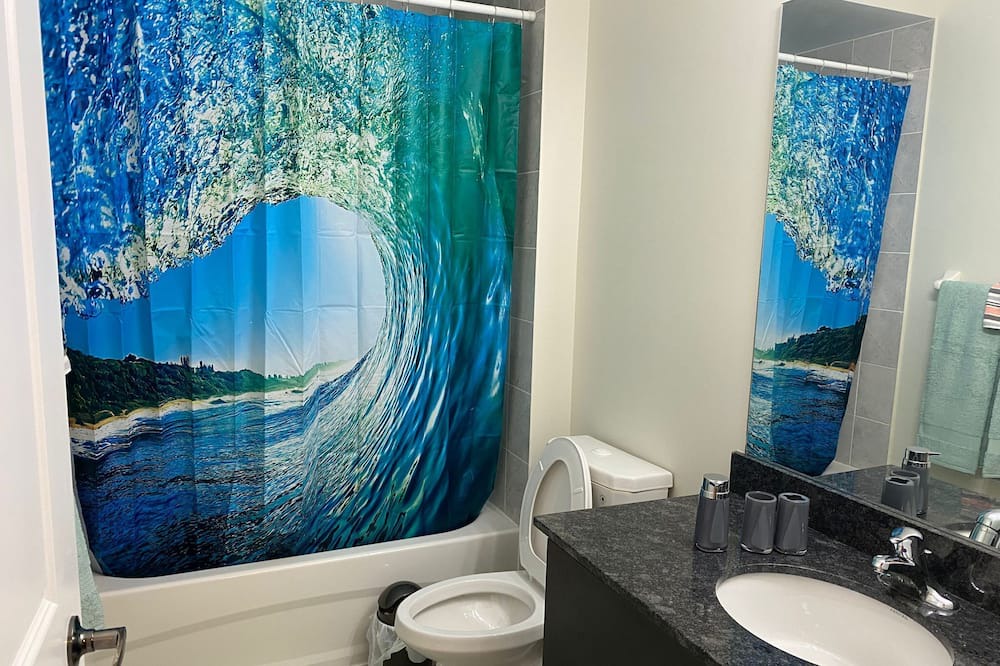 Photo of Bathroom in Markham