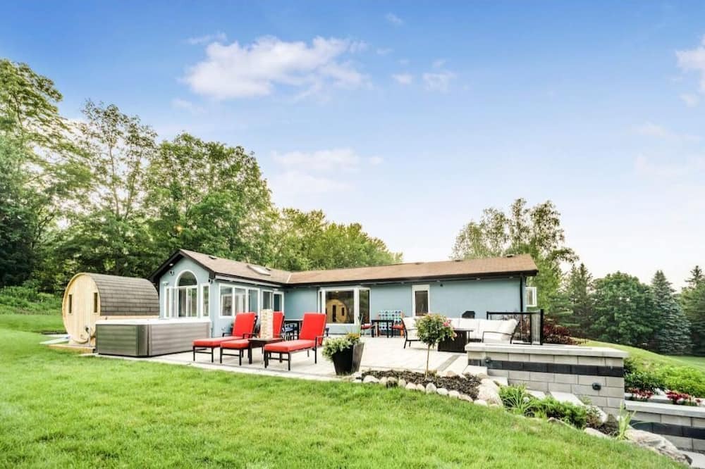 Photo of Outdoor in East Gwillimbury