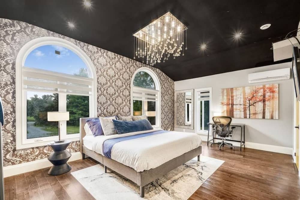 Photo of Bedroom in East Gwillimbury