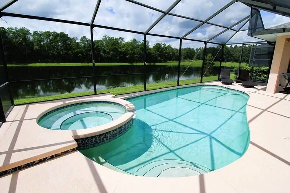 Photo of Outdoor in Sunset Lakes