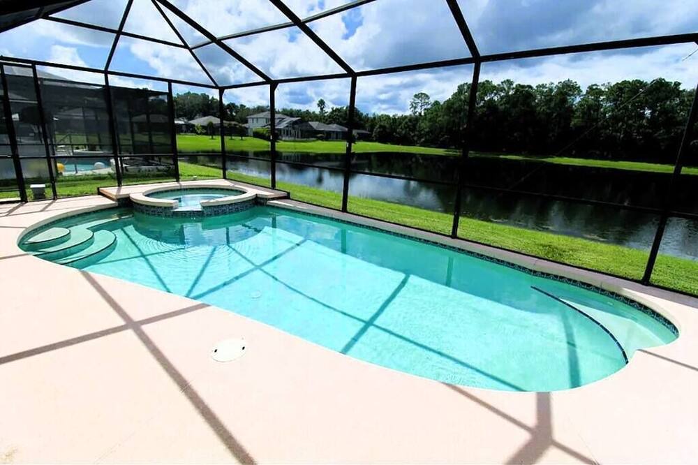 Photo of Outdoor in Sunset Lakes